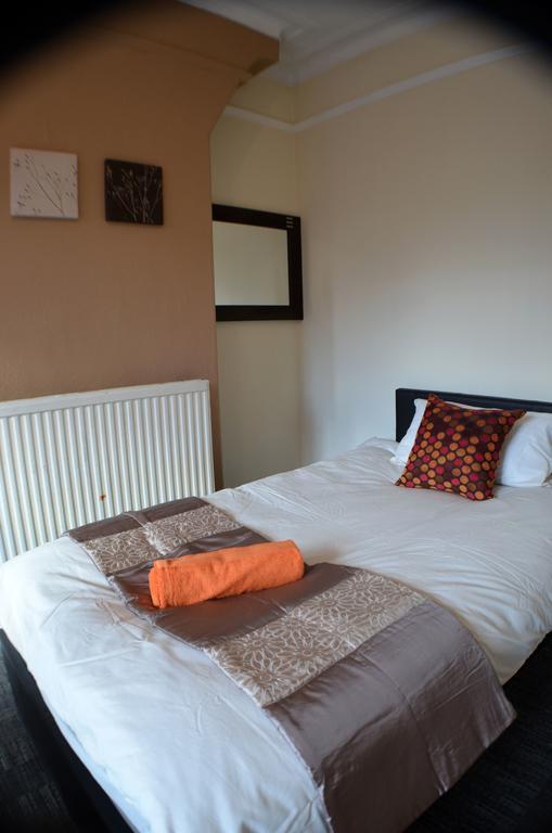 Birchfields Guest House Manchester Esterno foto