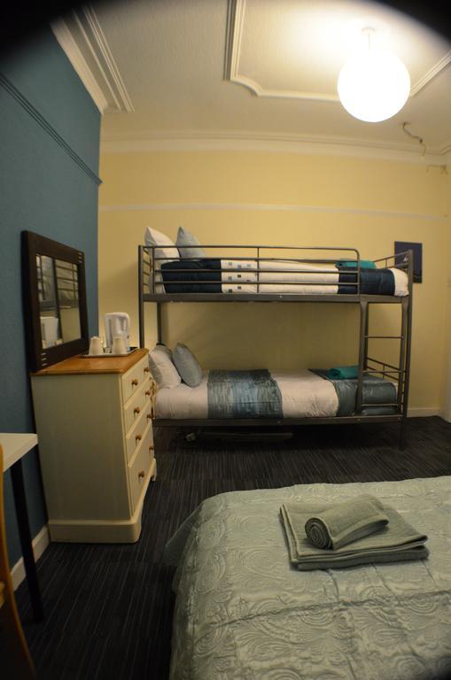 Birchfields Guest House Manchester Esterno foto