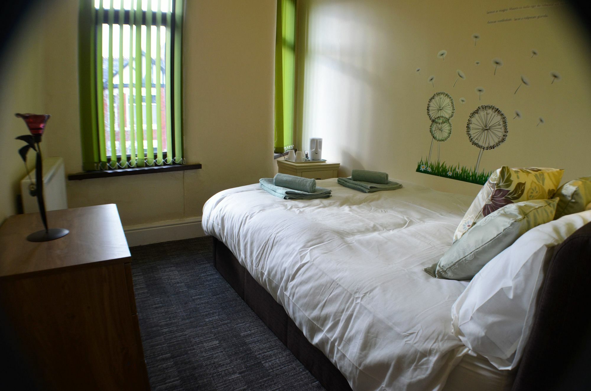 Birchfields Guest House Manchester Esterno foto