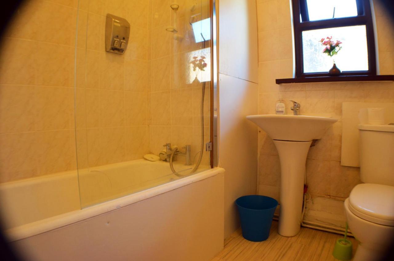 Birchfields Guest House Manchester Esterno foto